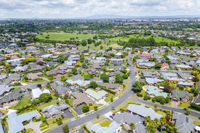 Photo of property in 49 Cairns Crescent, Rototuna, Hamilton, 3210