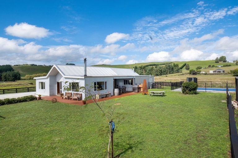 Photo of property in 3751 State Highway 50, Maraekakaho, Hastings, 4171