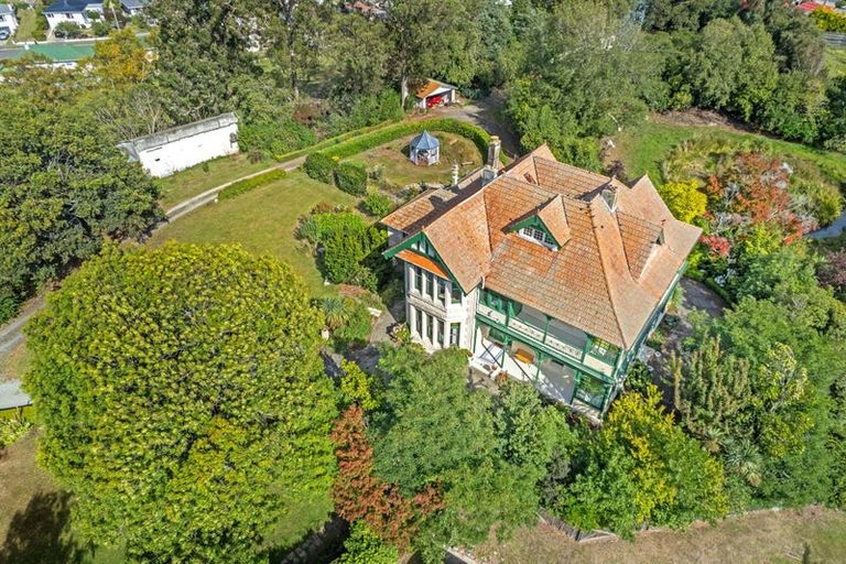 Photo of property in 11 Arthur Street, Holmes Hill, Oamaru, 9401