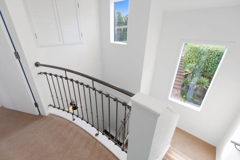 Photo of property in 1 Zapote Place, Ohauiti, Tauranga, 3112