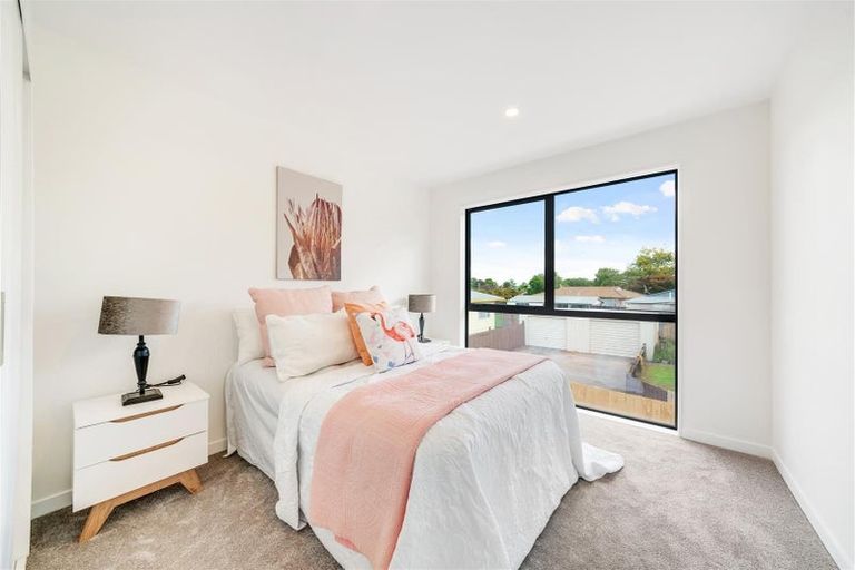 Photo of property in 9b Pukeroa Place, Papakura, 2110