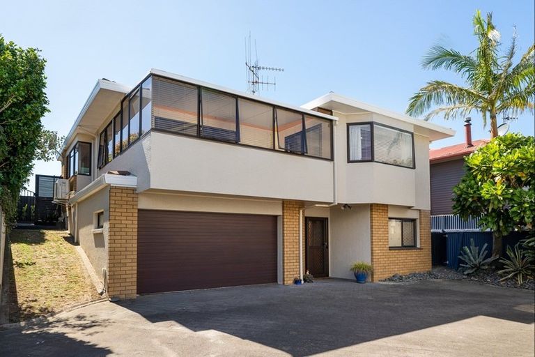 Photo of property in 33a Campbell Road, Mount Maunganui, 3116