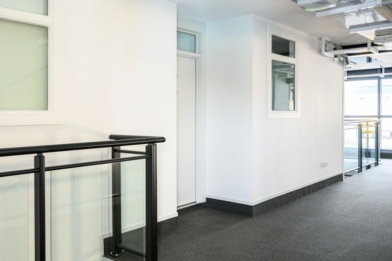 Photo of property in 2-06/424 Maunganui Road, Mount Maunganui, 3116