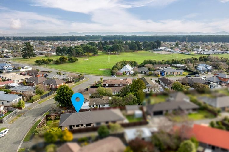 Photo of property in 1/22 Ingrid Street, Parklands, Christchurch, 8083