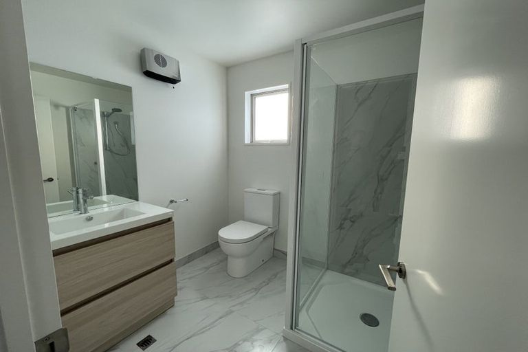 Photo of property in 1/51 Hills Road, Edgeware, Christchurch, 8013