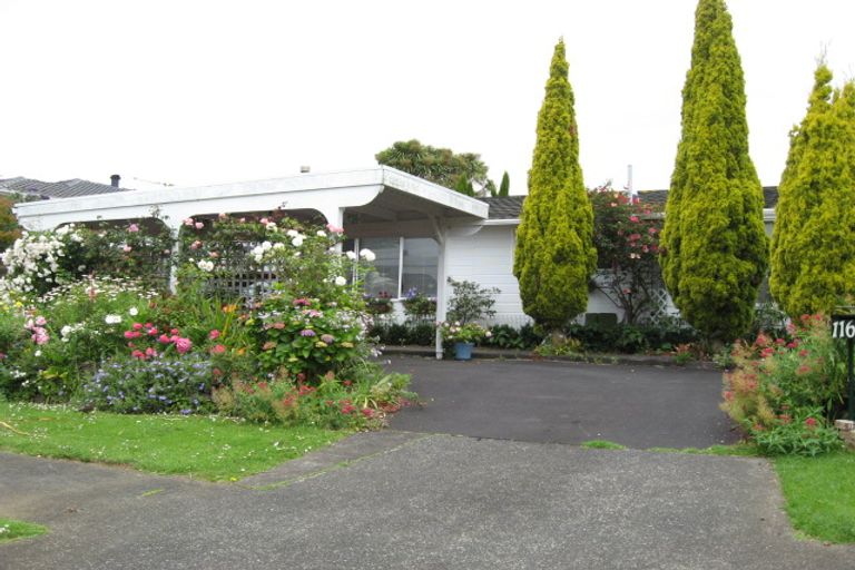 Photo of property in 116 Muir Avenue, Mangere Bridge, Auckland, 2022