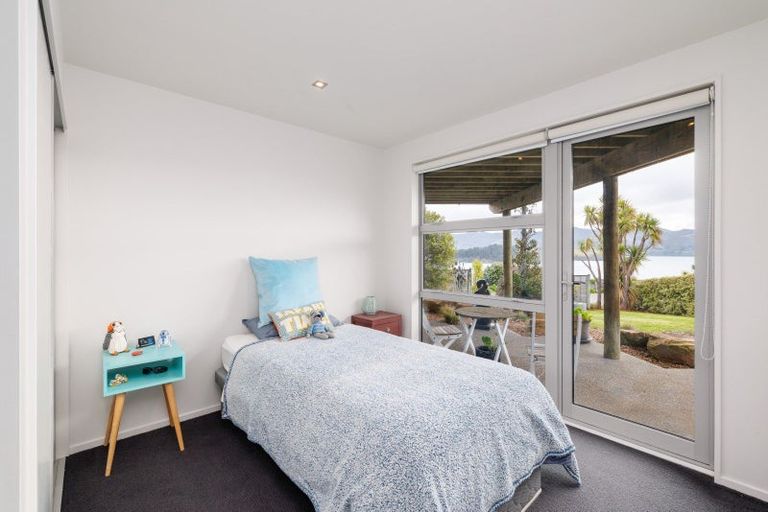 Photo of property in 5 Emerson Crescent, Diamond Harbour, Lyttelton, 8971