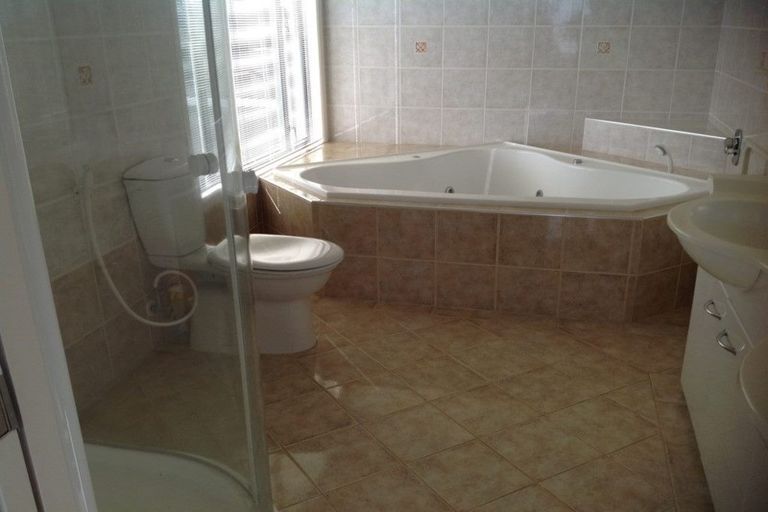 Photo of property in 107a Litten Road, Cockle Bay, Auckland, 2014