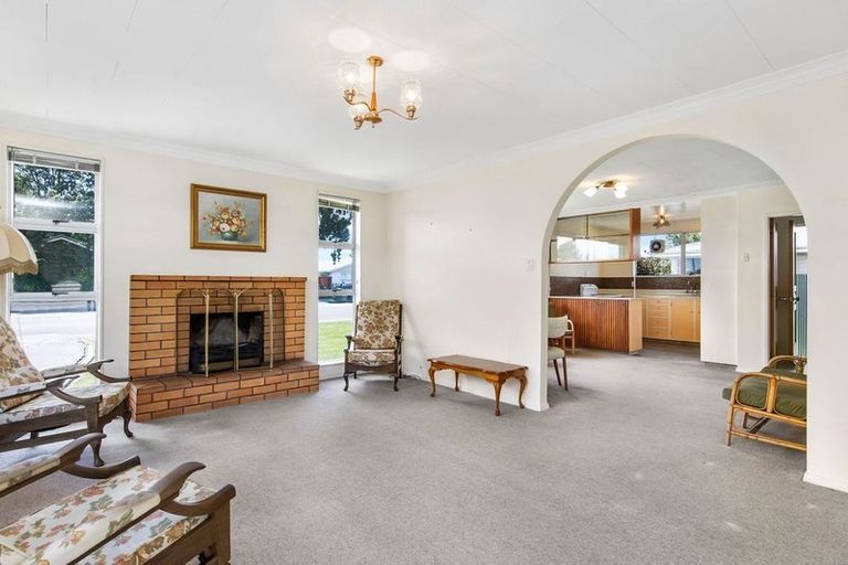 Photo of property in 65 Johns Road, Rangiora, 7400