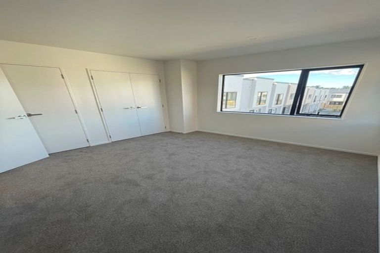 Photo of property in 5/36 Westgate Drive, Westgate, Auckland, 0614