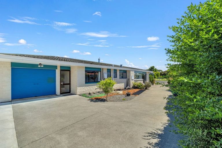 Photo of property in 11 Poutama Place, Tawhero, Whanganui, 4501