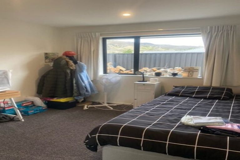 Photo of property in 10 Travertine Street, Cromwell, 9310