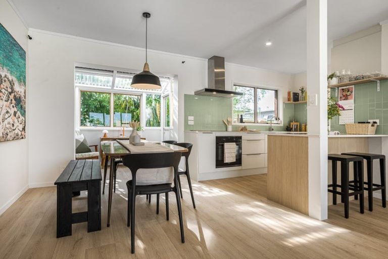 Photo of property in 3/15 Church Street, Devonport, Auckland, 0624