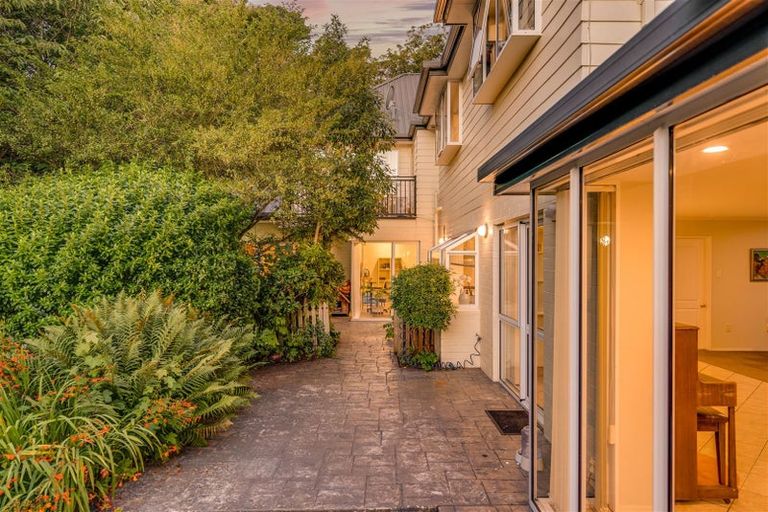 Photo of property in 12 Cephas Close, Sockburn, Christchurch, 8042