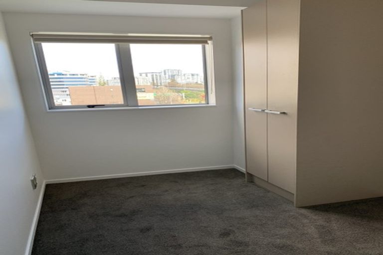 Photo of property in Hobson Heights Apartments, 6f/208 Hobson Street, Auckland Central, Auckland, 1010
