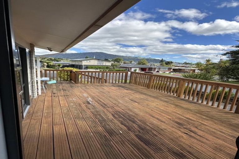 Photo of property in 20 Hapi Street, Pomare, Rotorua, 3015