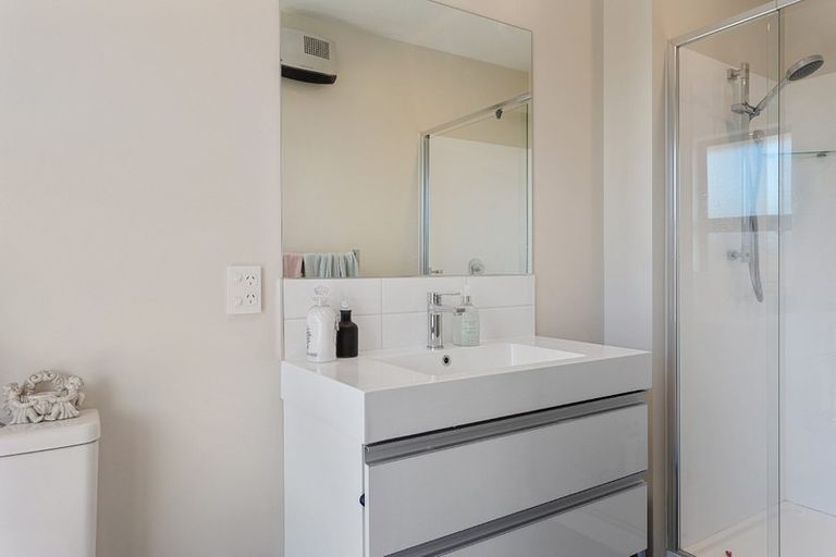 Photo of property in 10 Ruru Place, Oxford, 7430