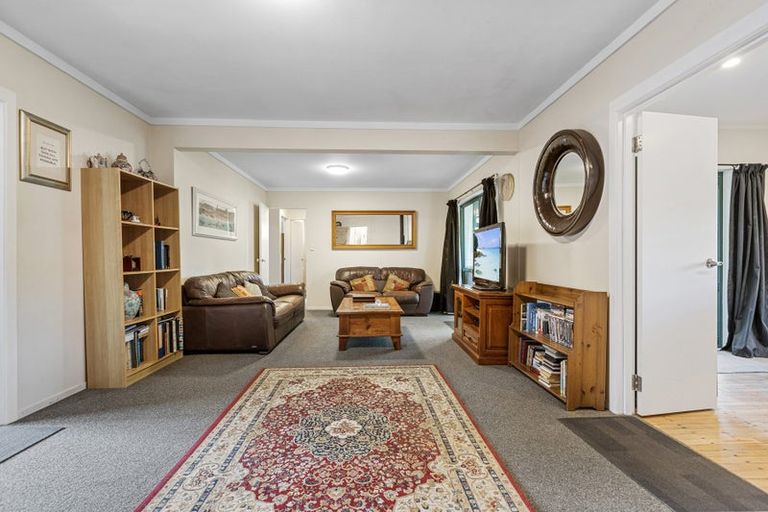 Photo of property in 114 Kairua Road, Kairua, Tauranga, 3175