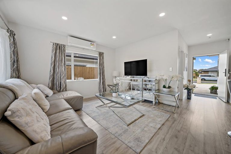 Photo of property in 12 Kare Ariki Place, Pukekohe, 2120