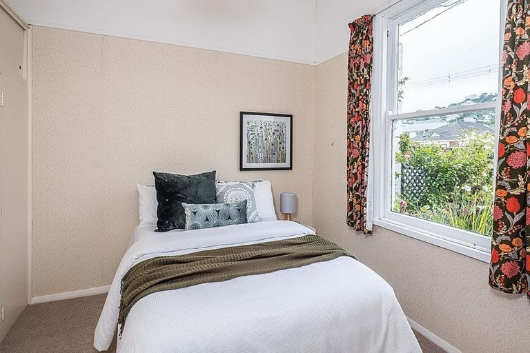 Photo of property in 13 Ross Street, Kilbirnie, Wellington, 6022