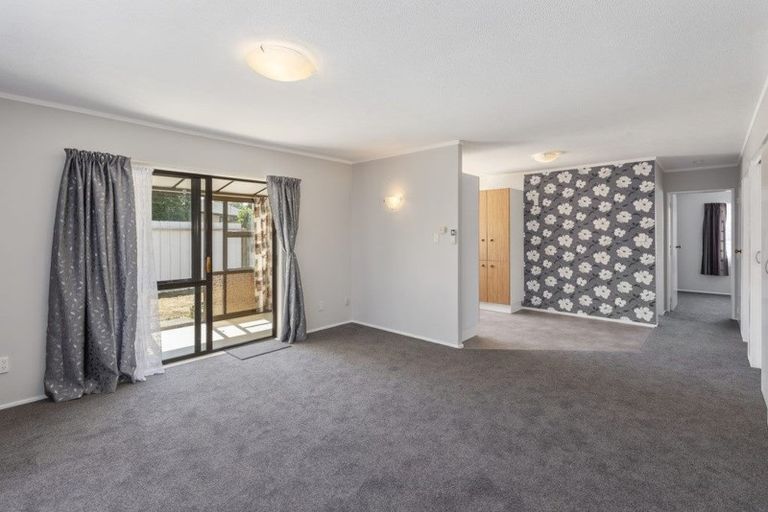 Photo of property in 9a Rodney Grove, Paraparaumu, 5032