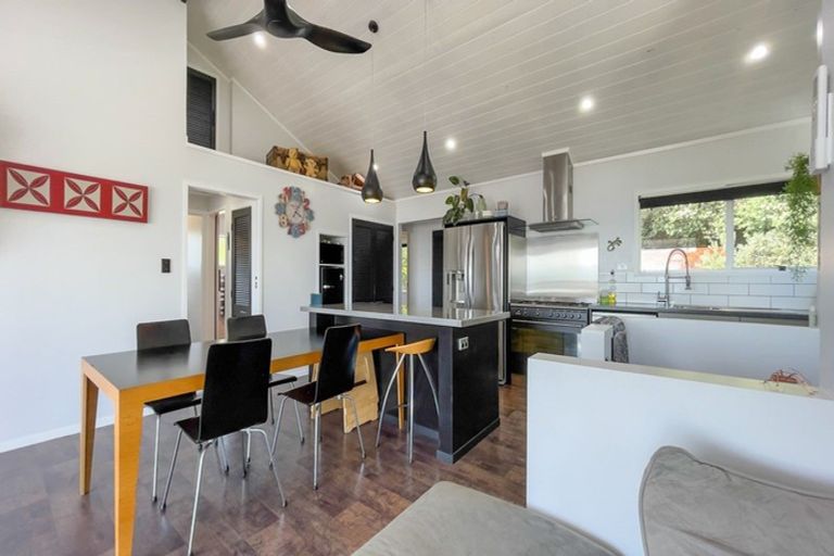 Photo of property in 406 Thames Coast Sh25 Road, Te Puru, Thames, 3575