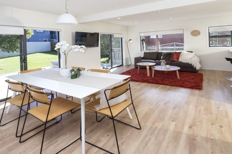 Photo of property in 3 Patons Road, Howick, Auckland, 2014