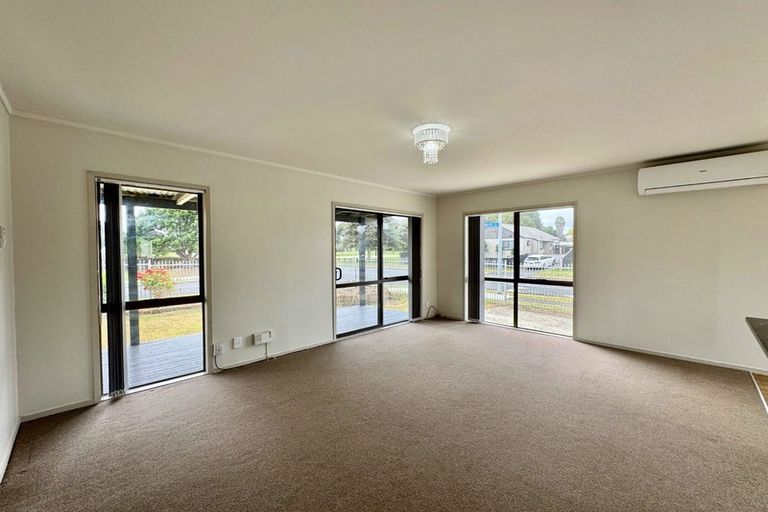 Photo of property in 81 John Walker Drive, Manurewa, Auckland, 2102