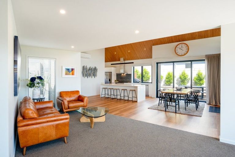 Photo of property in 9 Rocklands Court, Wanaka, 9305