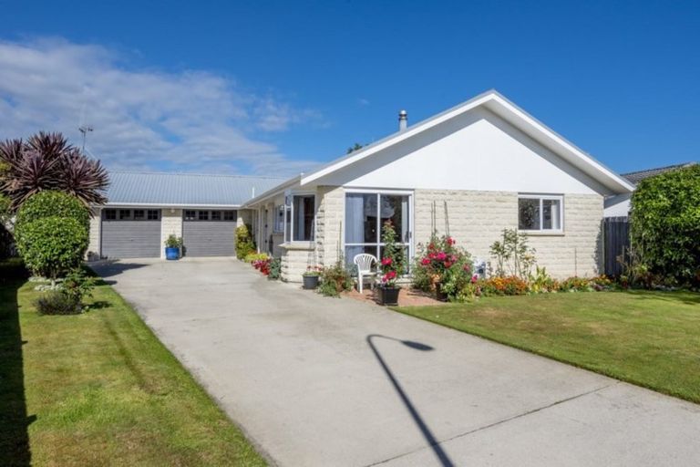 Photo of property in 16 Wright Grove, Levin, 5510