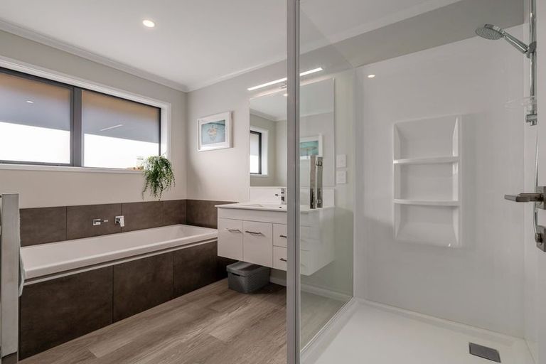 Photo of property in 33 Monarch Drive, Ashhurst, 4810