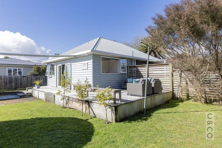 Photo of property in 23 Kaipara Portage Road, Riverhead, 0820