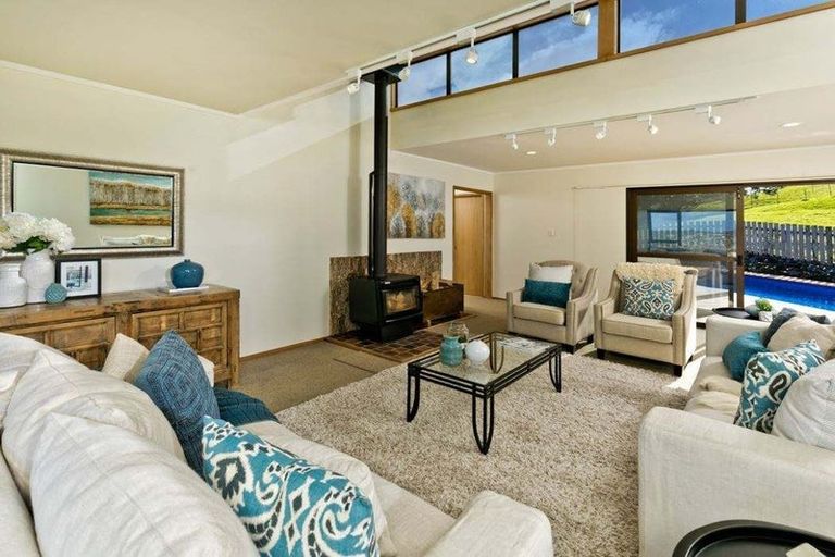 Photo of property in 291 Paremoremo Road, Paremoremo, Auckland, 0632