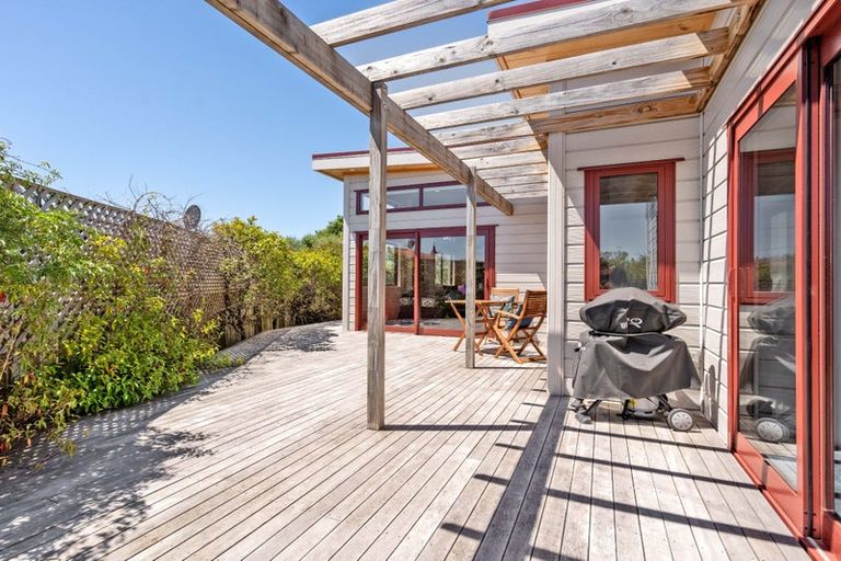 Photo of property in 4a Daniel Street, Martinborough, 5711