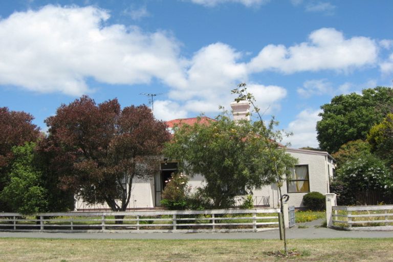 Photo of property in 21 Collins Street, Addington, Christchurch, 8024