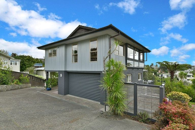 Photo of property in 1/9 Taumata Road, Castor Bay, Auckland, 0620