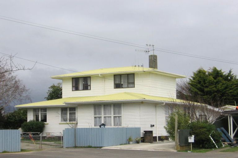 Photo of property in 20 Forth Street, Levin, 5510
