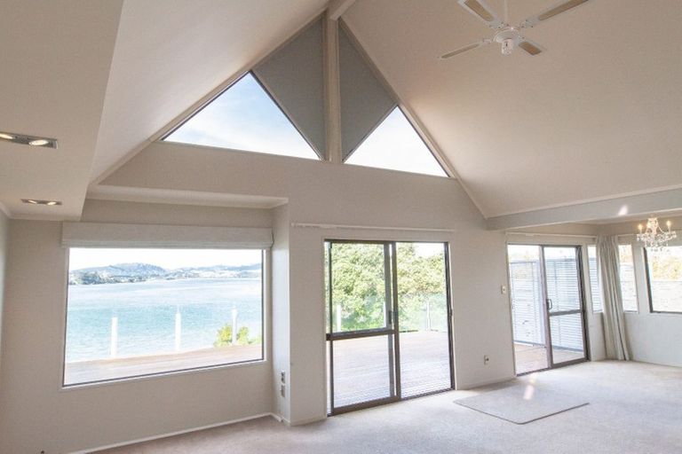 Photo of property in 230c Devonport Road, Tauranga, 3110