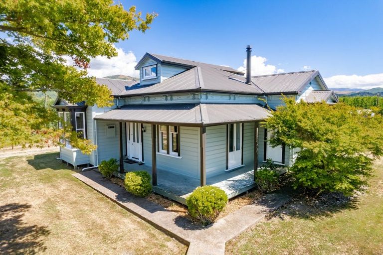 Photo of property in 318 Whakarewa Street, Motueka, 7196