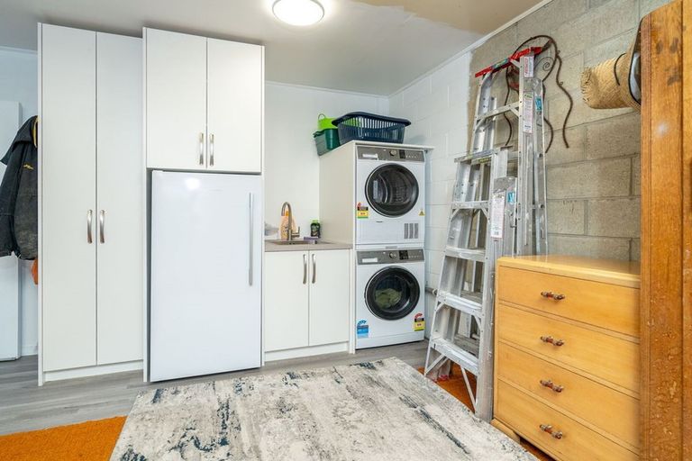 Photo of property in 99a Easther Crescent, Kew, Dunedin, 9012