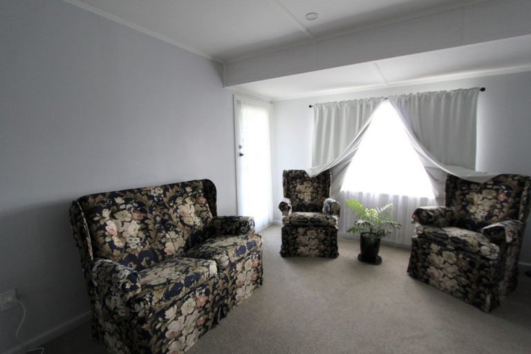 Photo of property in 11 Tay Street, Tokoroa, 3420