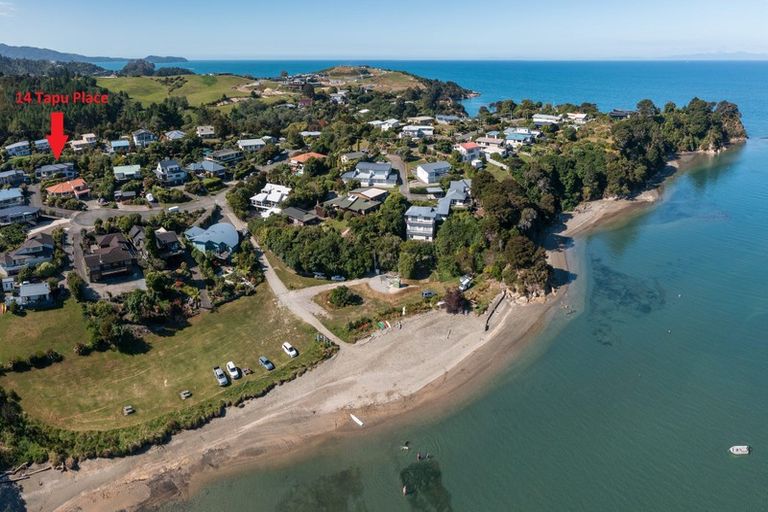 Photo of property in 14 Tapu Place, Kaiteriteri, Motueka, 7197