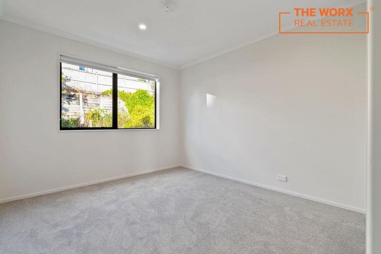 Photo of property in 55 Matairangi Avenue, Totara Heights, Auckland, 2105