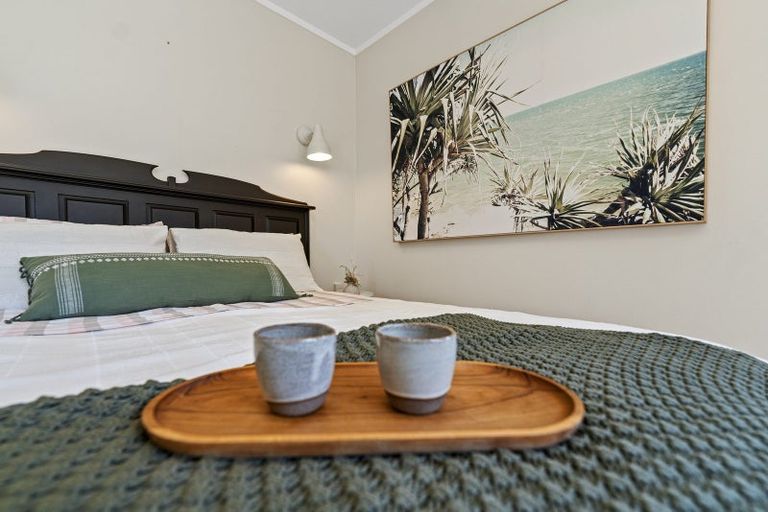 Photo of property in 4 Crownhill Street, Spotswood, New Plymouth, 4310