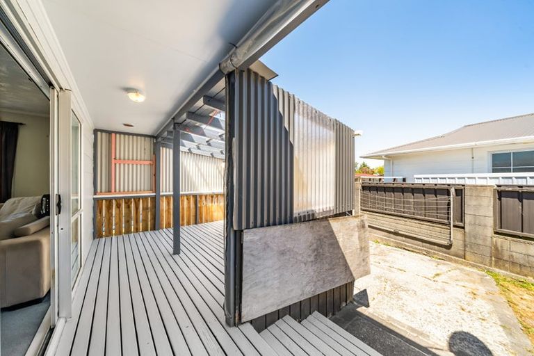 Photo of property in 47 Hartford Crescent, Totara Park, Upper Hutt, 5018