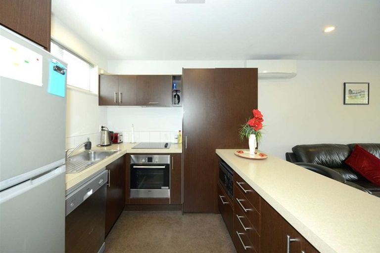 Photo of property in 1/106 Bealey Avenue, Christchurch Central, Christchurch, 8013