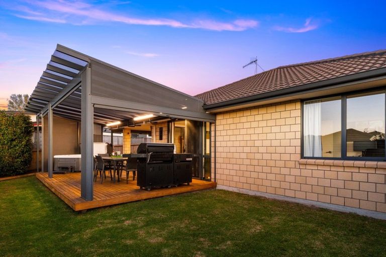 Photo of property in 5 Rexford Heights, Pyes Pa, Tauranga, 3112