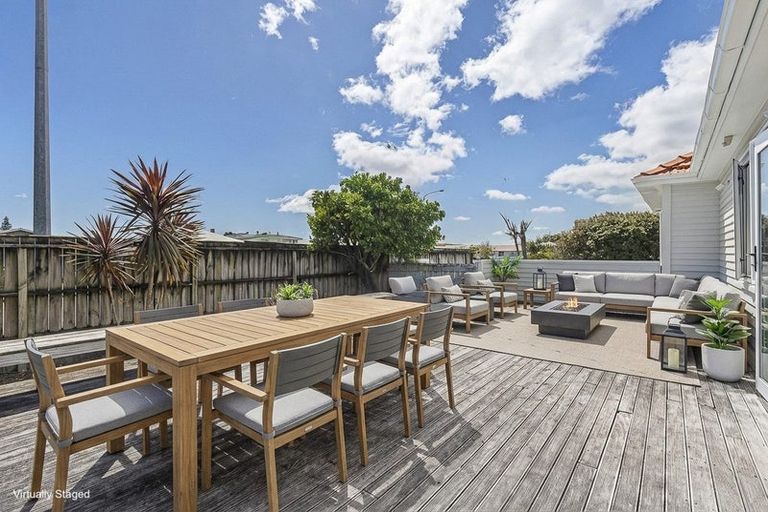 Photo of property in 171 Powderham Street, New Plymouth, 4310