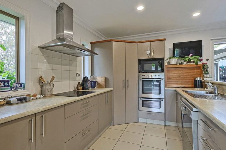 Photo of property in 9 Russell Robertson Drive, Havelock North, 4130