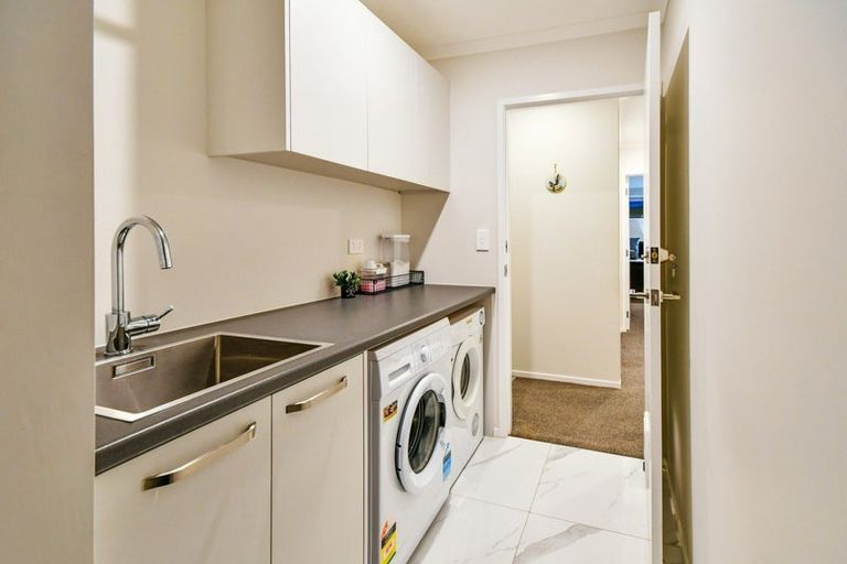 Photo of property in 18 Leathem Crescent, Pokeno, 2402